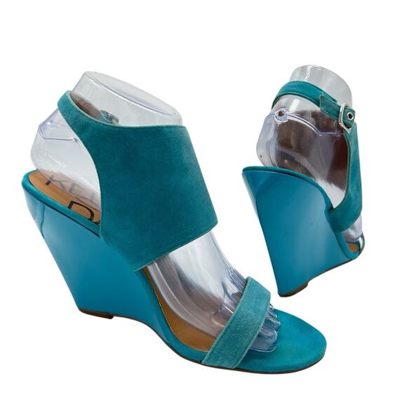 Kelsi Dagger Shoes - Kelsi Dagger Ellice Heels Womens Size 7.5 Teal Wedge Heel Suede Edgy Artsy